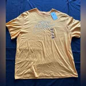 Nike NSW Club Plus Tee